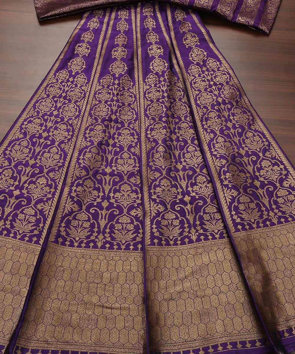 Handloom_Purple_Antique_Zari_Pure_Katan_Silk_Banarasi_Lehenga_WeaverStory_02