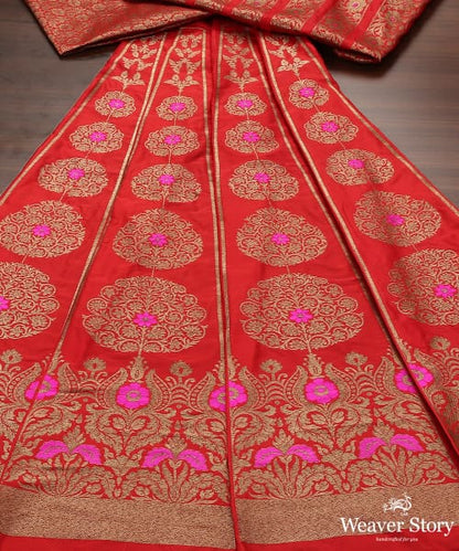 Red_Handloom_Pure_Katan_Silk_Banarasi_Lehenga_with_Antique_Zari_and_Meenakari_WeaverStory_02