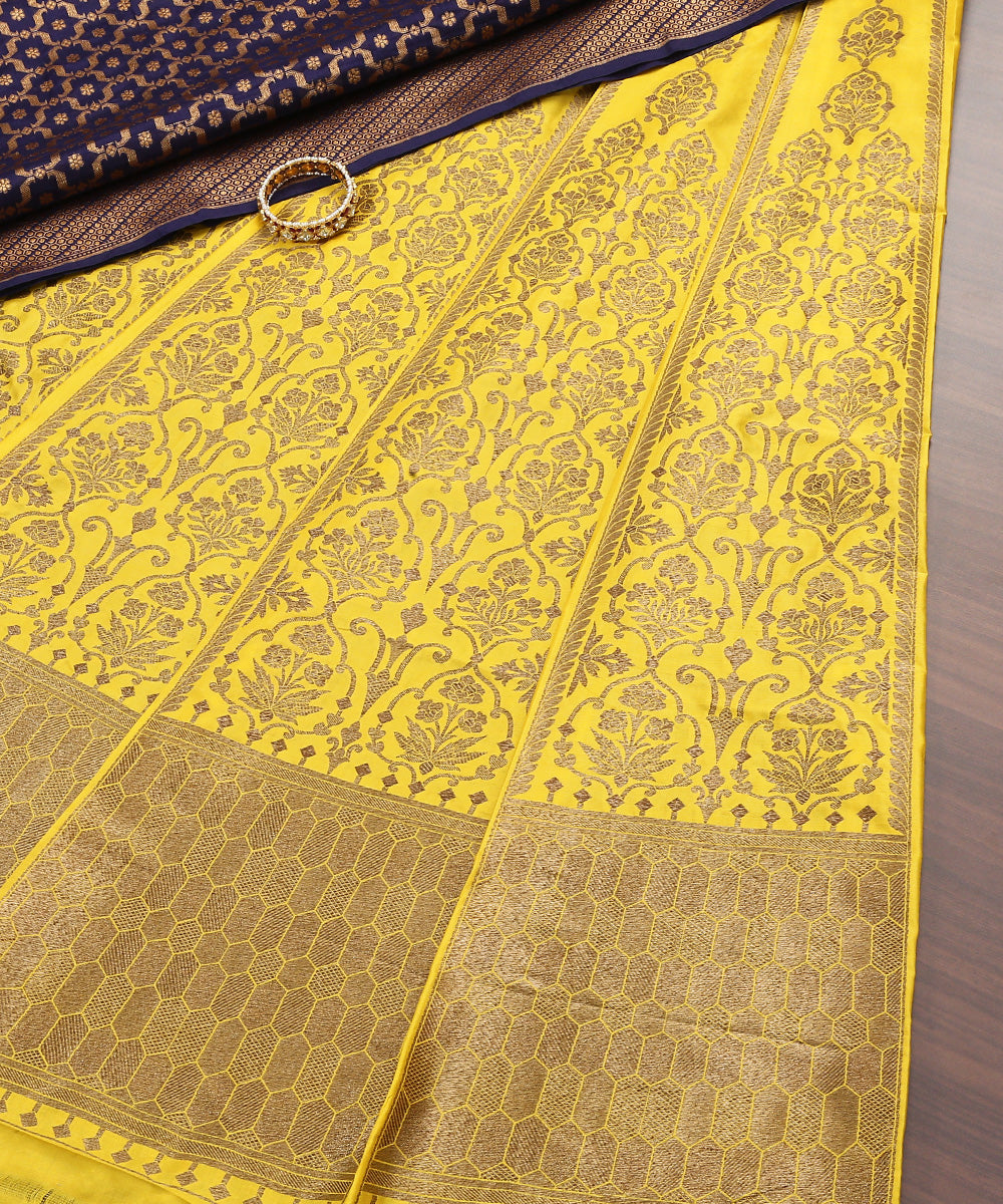 Yellow_Handloom_Pure_Katan_Silk_Banarasi_Lehenga_With_Antique_Zari_WeaverStory_01