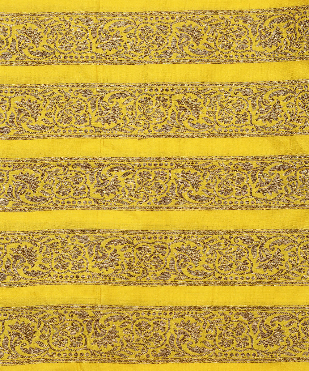 Yellow_Handloom_Pure_Katan_Silk_Banarasi_Lehenga_With_Antique_Zari_WeaverStory_05