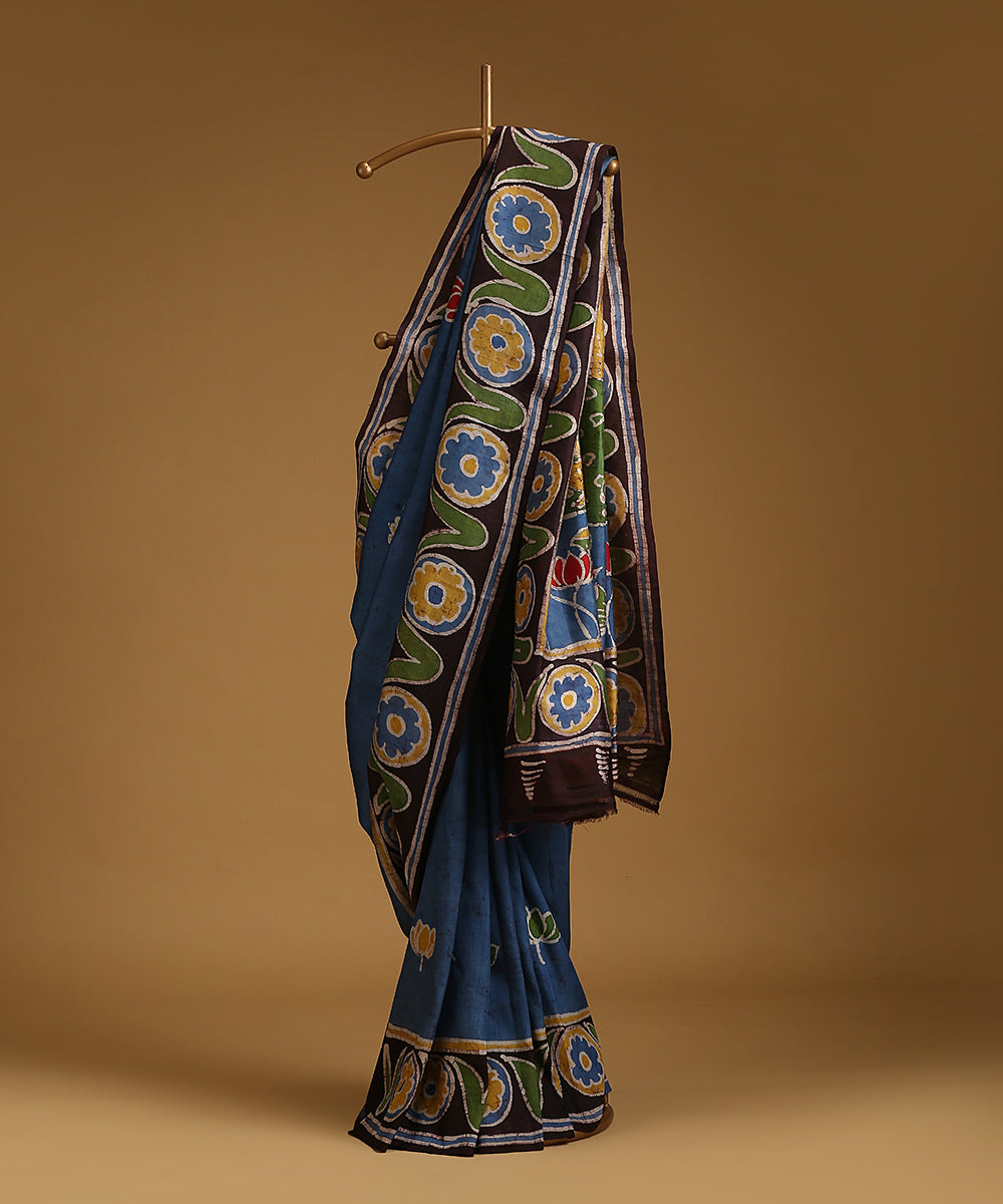 Handloom_Blue_Pure_Mulberry_Silk_Hand_Batik_Saree_With_Animal_Motifs_Pallu_WeaverStory_01