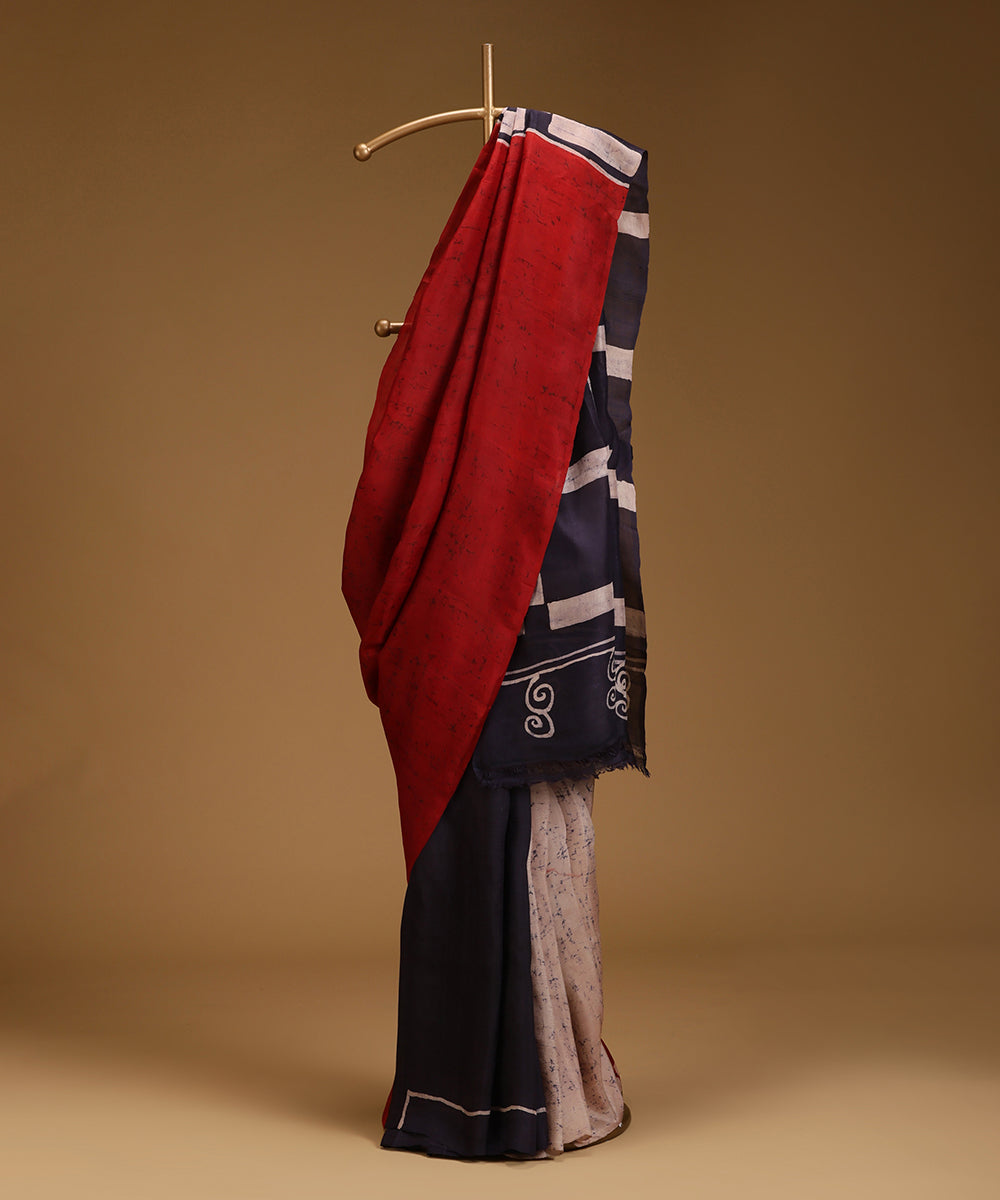 Handloom_Red_and_Offwhite_Hand_Batik_Mulberry_Silk_Saee_with_Geometric_Motifs_WeaverStory_01