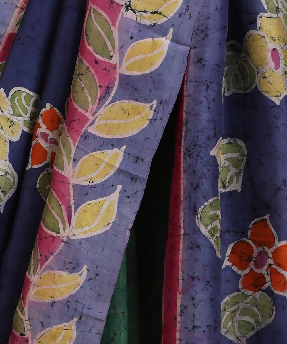 Handloom_Blue_Green_Hand_Batik_Mulberry_Silk_With_Floral_Motif_Saree_WeaverStory_04