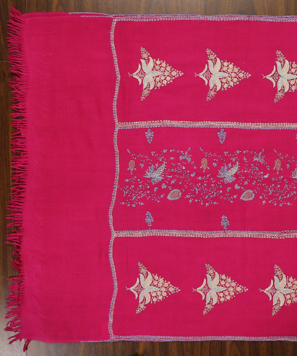 Rani_Pink_Floral_Boota_Handwoven_Pure_Pashmina_Stole_WeaverStory_04