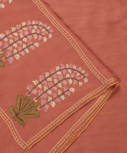 Peach_Floral_Bootidar_Handwoven_Pure_Pashmina_Stole_with_Sozni_Kari_Embroidery_WeaverStory_02