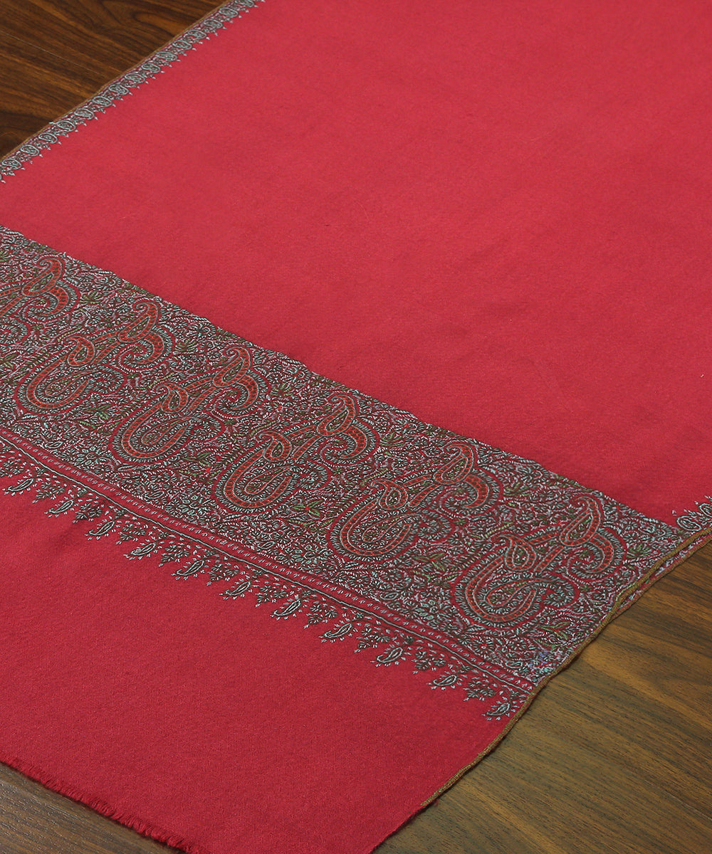 Red_Handwoven_Pure_Pashmina_Stole_with_Sozni_Work_WeaverStory_03