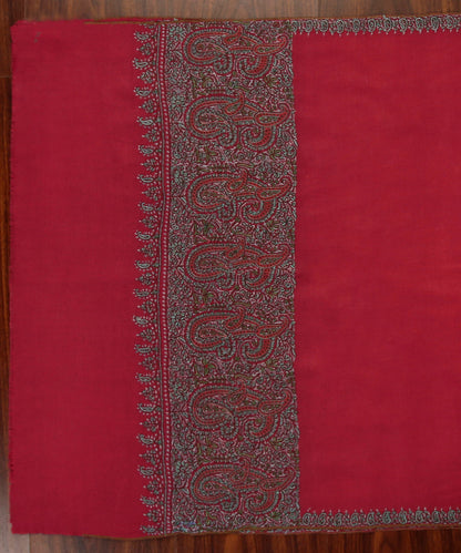 Red_Handwoven_Pure_Pashmina_Stole_with_Sozni_Work_WeaverStory_04
