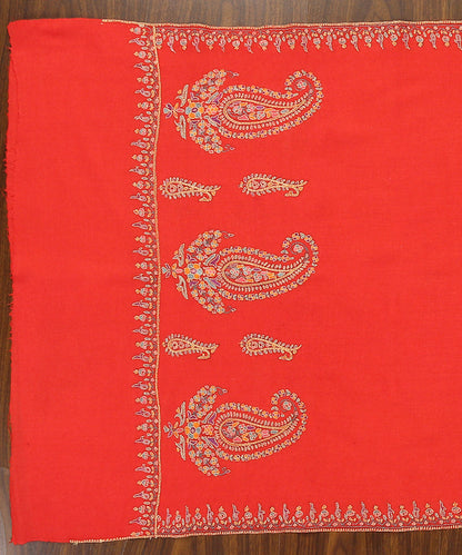 Red_Handwoven_Pure_Pashmina_Stole_with_Paper_Mache_and_Paisley_Motif_WeaverStory_04
