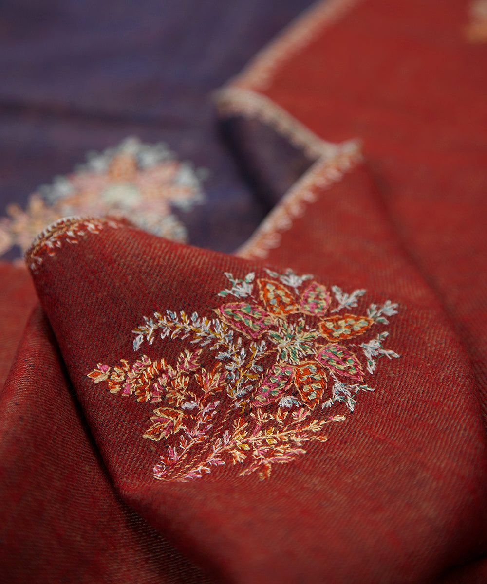 Blue_and_Maroon_Double_sided_Handwoven_Pure_Pashmina_Shawl_with_Floral_Embroidery_WeaverStory_05