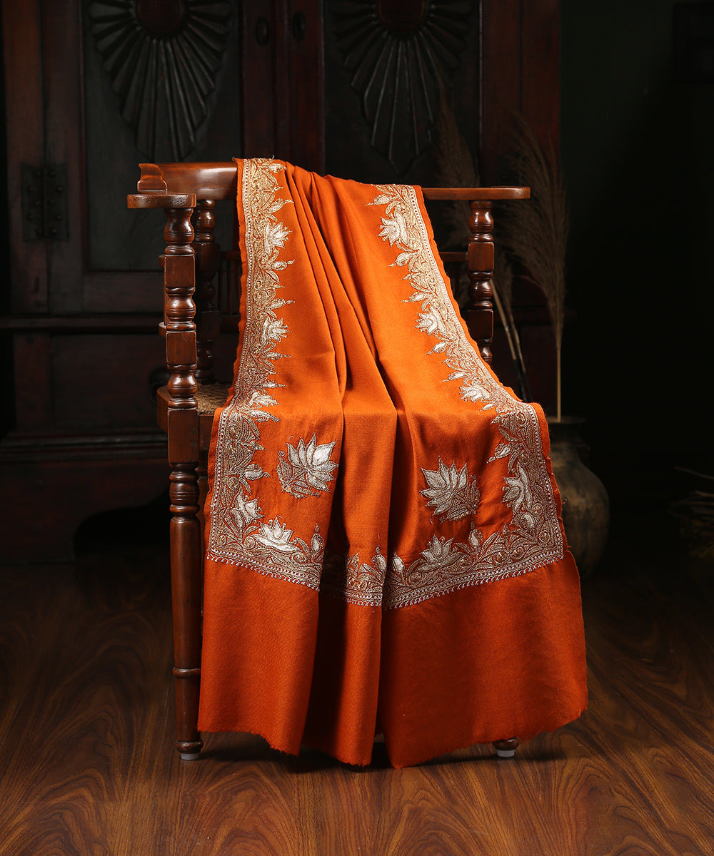 Handwoven_Rust_Pure_Pashmina_Shawl_With_Tilla_Border_WeaverStory_01