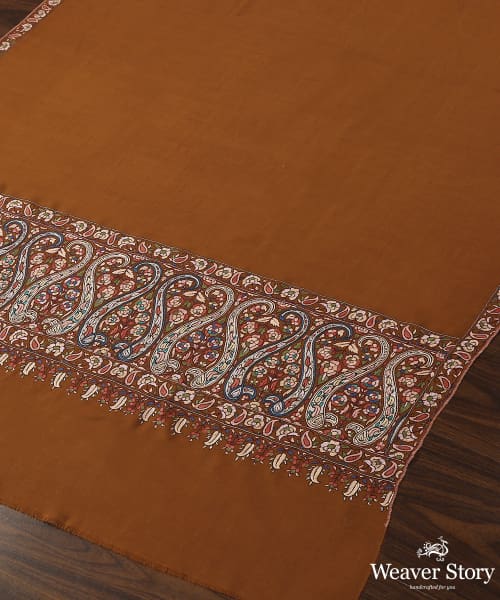 Dust_Brown_Handwoven_Pure_Pashmina_Shawl_With_Sozni_Kari_WeaverStory_03