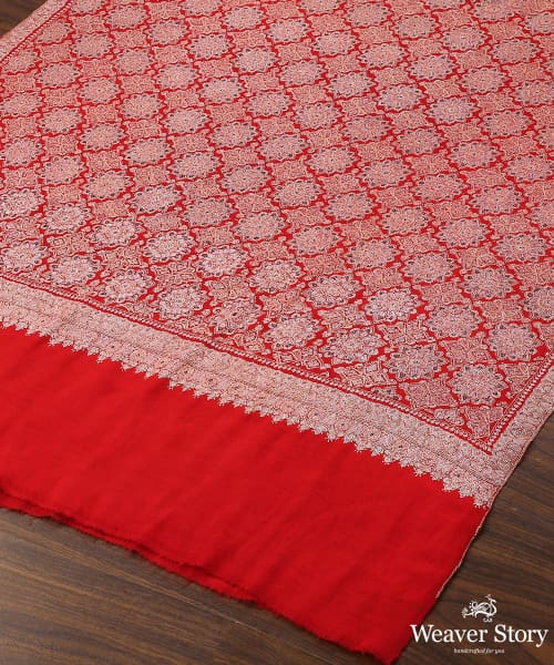 Handwoven_Red_Jamawar_Pure_Pashmina_Shawl_With_Soznikari_Work_WeaverStory_03