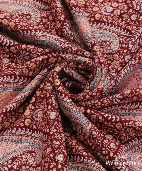 Maroon_Handwoven_Jamawar_Pure_Pashmina_Shawl_With_Heavy_Soznikari_Work_WeaverStory_05