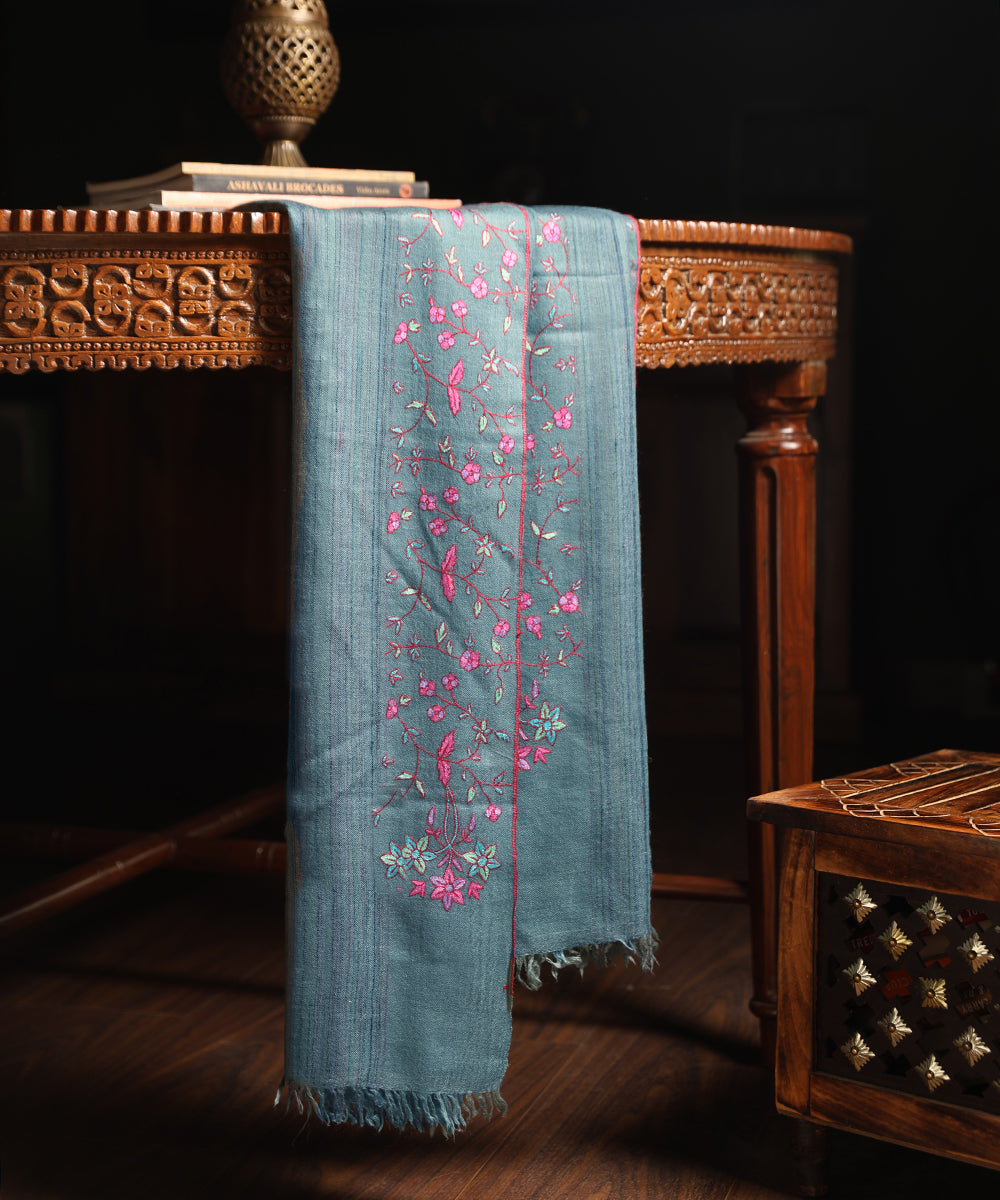 Handwoven_Turqoise_Pure_Pashmina_Stole_With_Paper_Mache_Work_WeaverStory_01