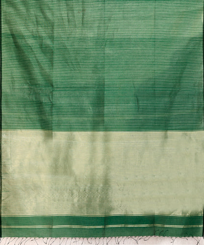 Green_Handloom_Pure_Cotton_Maheshwari_Saree_With_Zari_Stripes_WeaverStory_04