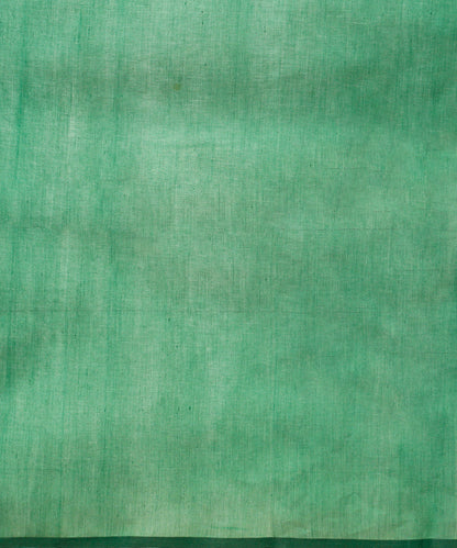 Green_Handloom_Pure_Cotton_Maheshwari_Saree_With_Zari_Stripes_WeaverStory_05
