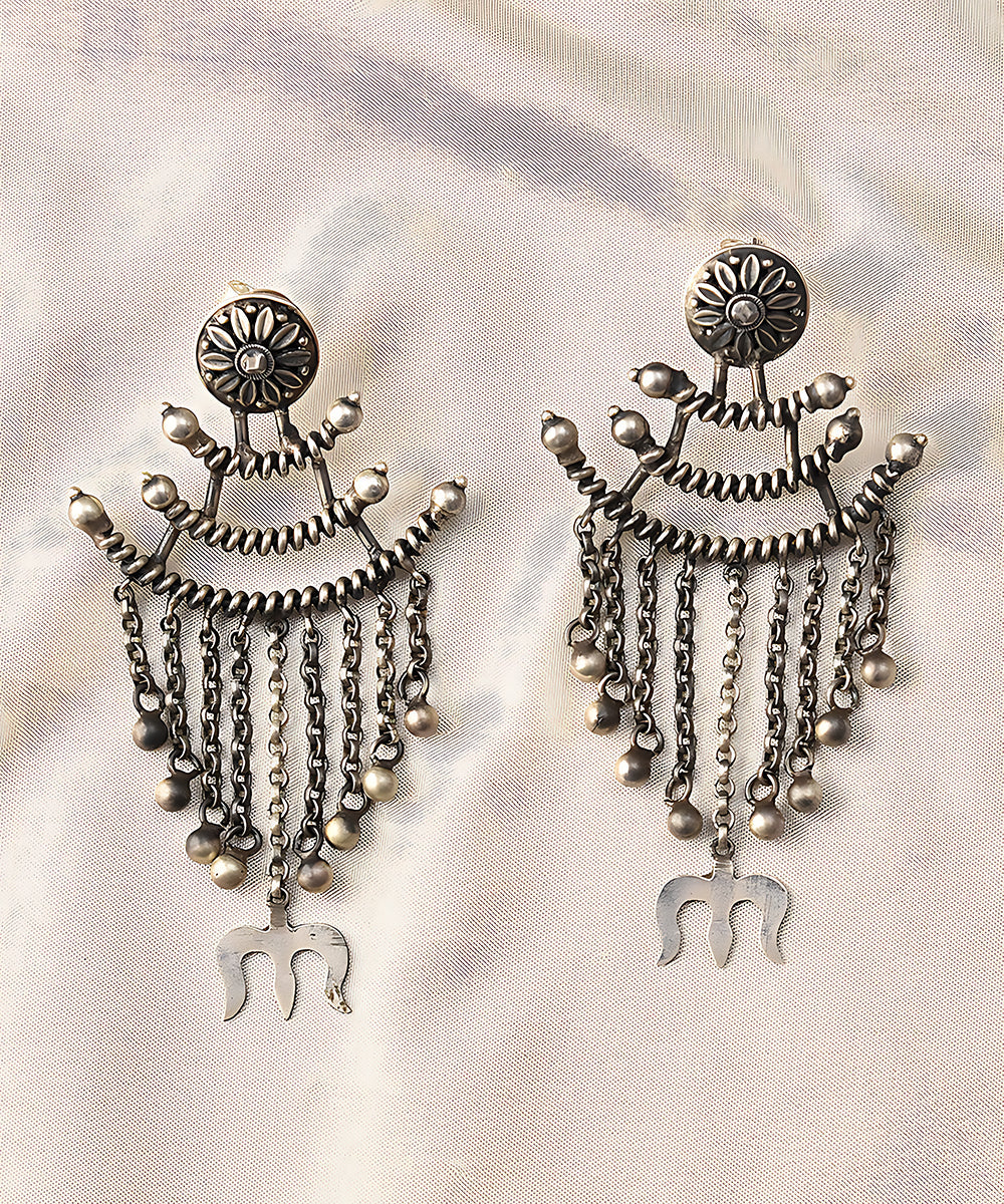 Aditri_Handcrafted_Pure_Silver_Earrings_With_Trishul_Design_WeaverStory_01