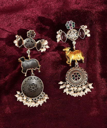 Prahor_Handcrafted_Pure_Silver_Earrings_With_Cow_Motifs_WeaverStory_03