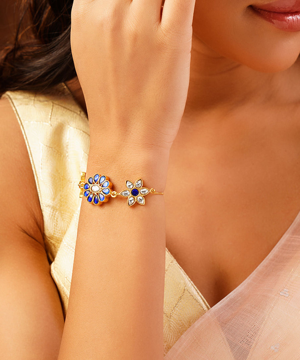 Banaful_Handcrafted_Pure_Silver_Bracelet_With_Kundan_WeaverStory_01