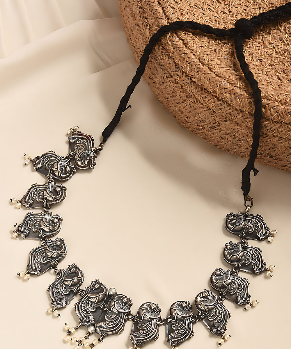 Giaa_Handcrafted_Pure_Silver_Necklace_With_Peacock_Motif_WeaverStory_01