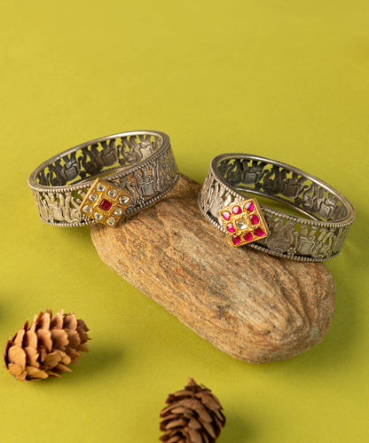 Sarba_Handcrafted_Oxidised_Pure_Silver_Navratna_Bangles_With_Pearls_WeaverStory_01