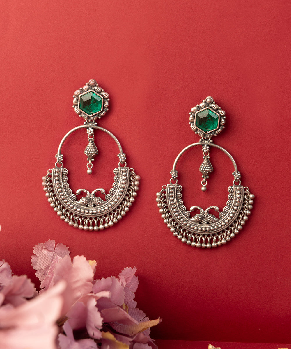 Aaruna_Handcrafted_Oxidised_Pure_Silver_Earrings_With_Kempstones_WeaverStory_01