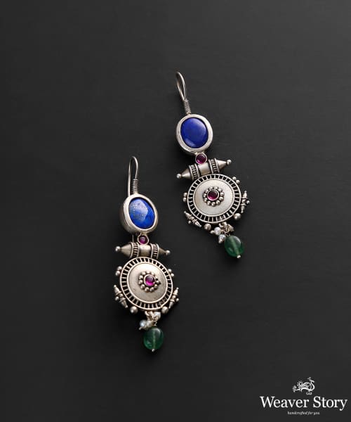 Aamukhta_Handcrafted_Oxidised_Pure_Silver_Earrings_WeaverStory_02