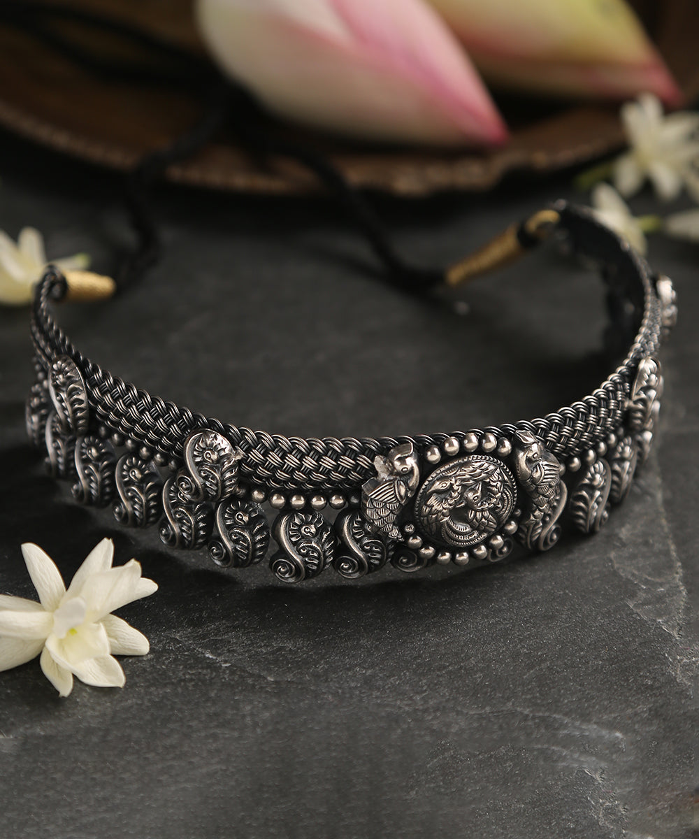 Handcrafted_Pure_Silver_Choker_With_Peacock_Motif_WeaverStory_01