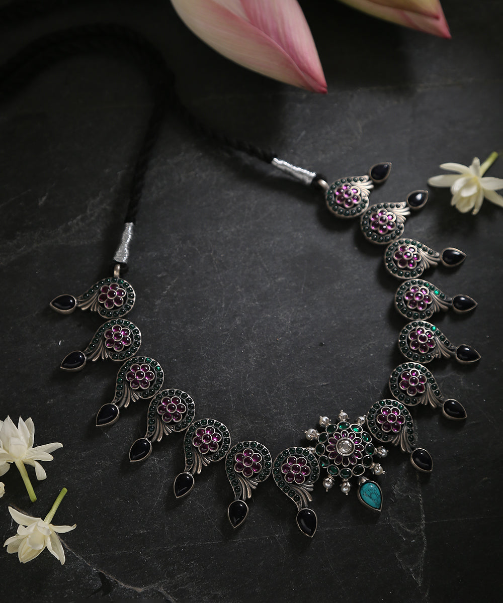 Pure_Silver_Necklace_With_Green_And_Red_Floral_Motifs_WeaverStory_01
