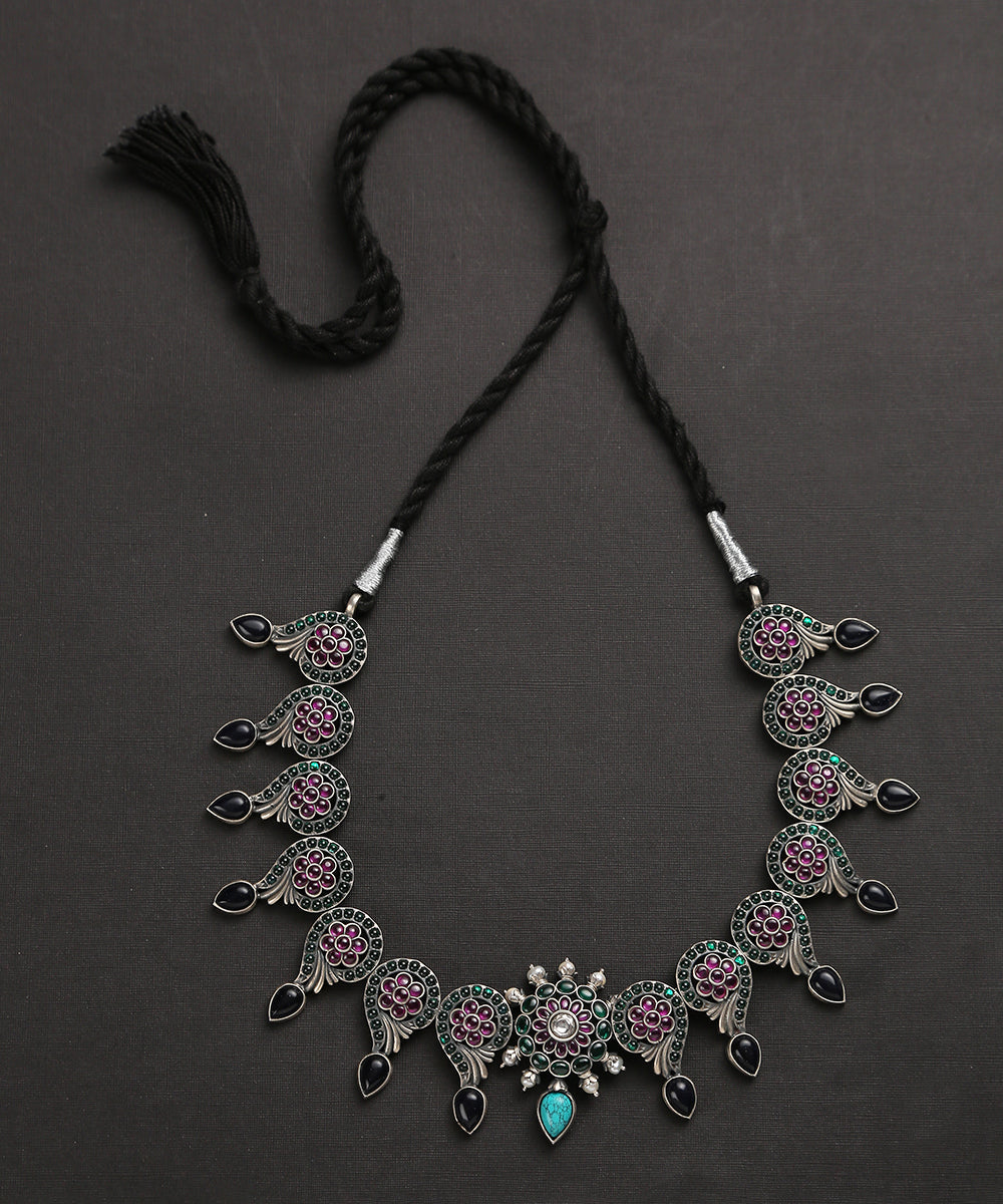 Pure_Silver_Necklace_With_Green_And_Red_Floral_Motifs_WeaverStory_02