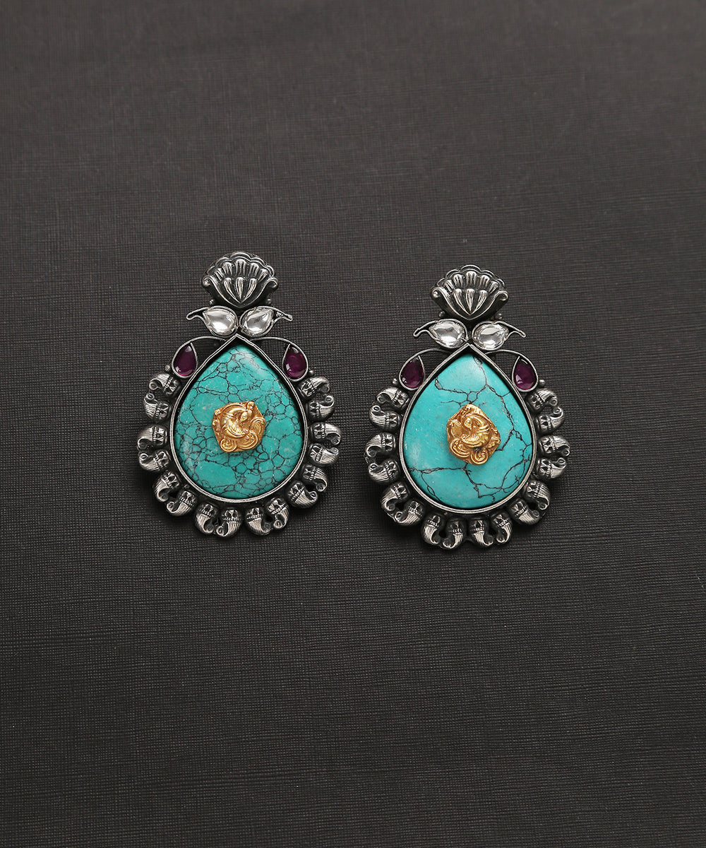 Pure_Silver_Earrings_With_Pear_Shaped_Turquoise_WeaverStory_02