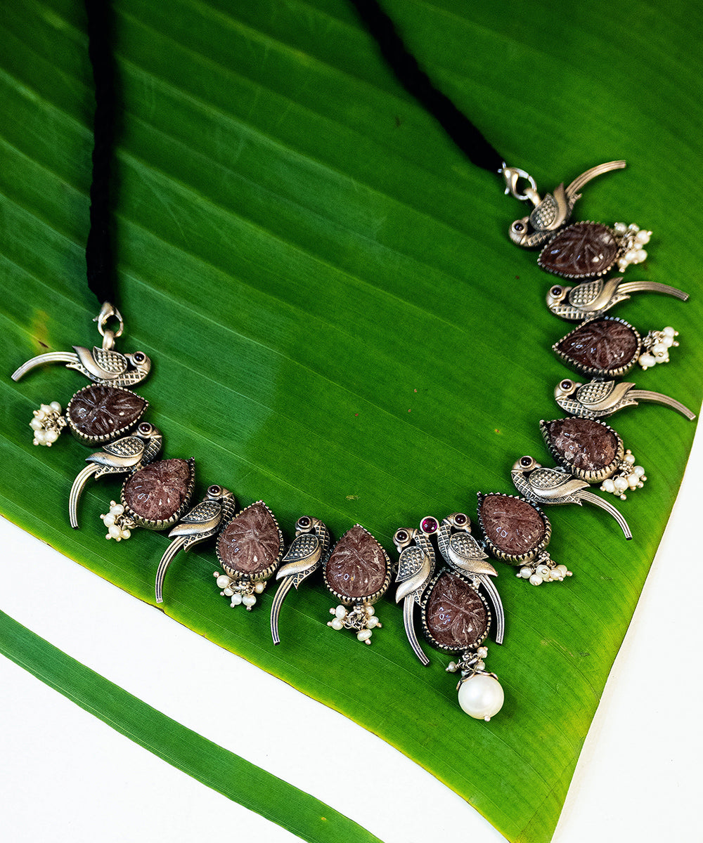 Ahla_Handcrafted_Oxidised_Pure_Silver_Necklace_With_Stones_WeaverStory_01