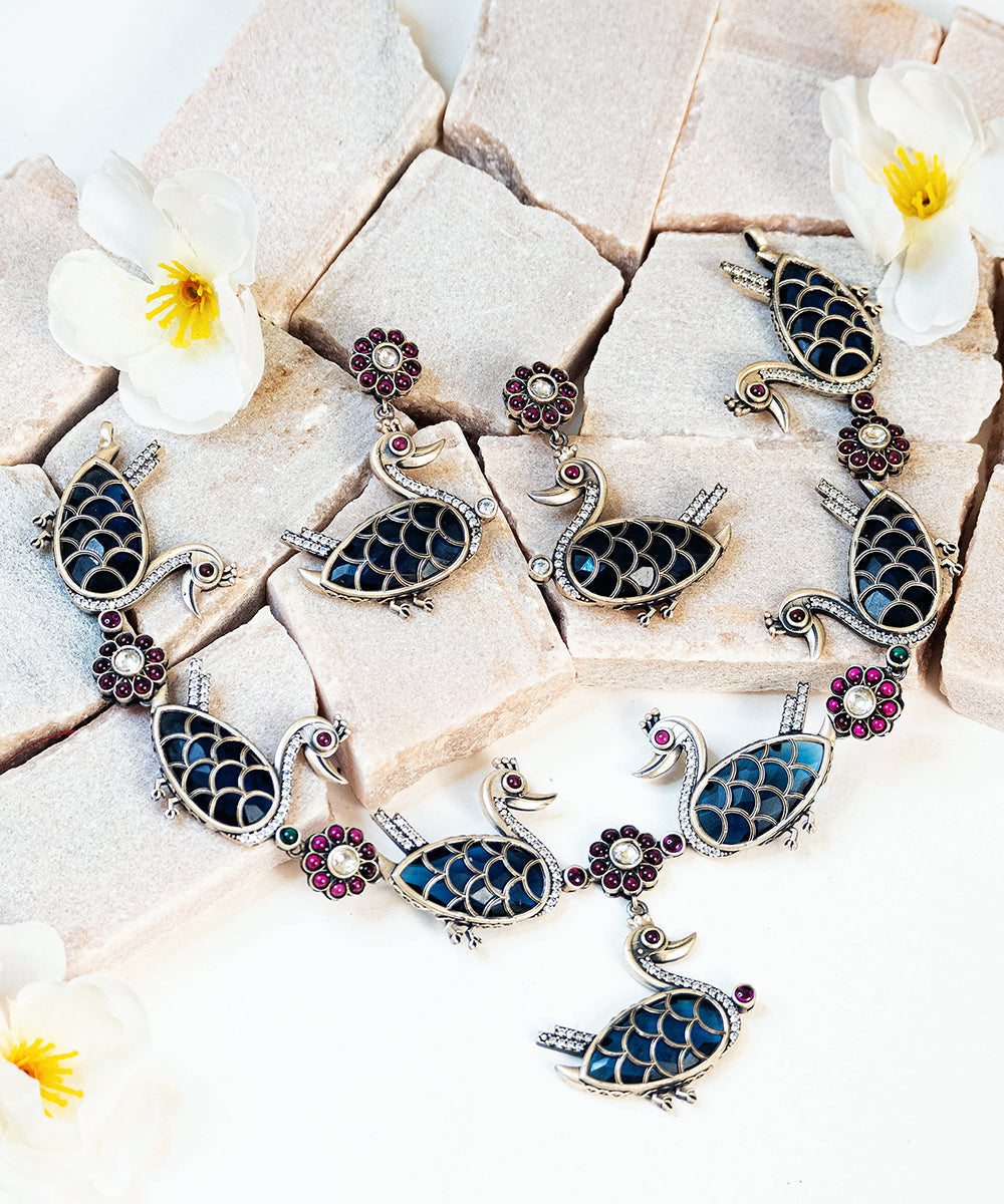 Iram_Handcrafted_Oxidised_Pure_Silver_Necklace_Set_With_Stones_WeaverStory_01