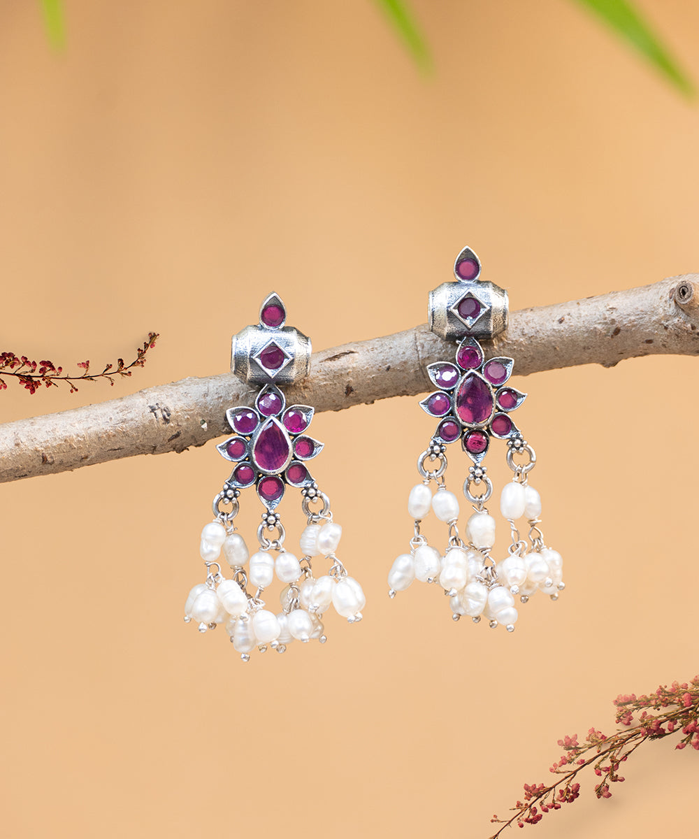 Surah_Handcrafted_Oxidised_Pure_Silver_Earrings_With_Stones_And_Pearls_WeaverStory_01