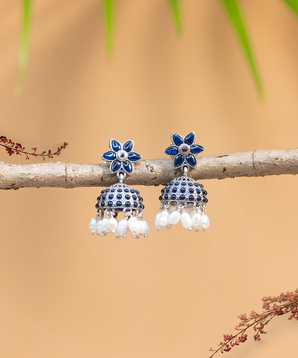 Umairah_Handcrafted_Oxidised_Pure_Silver_Earrings_With_Pearls_WeaverStory_01