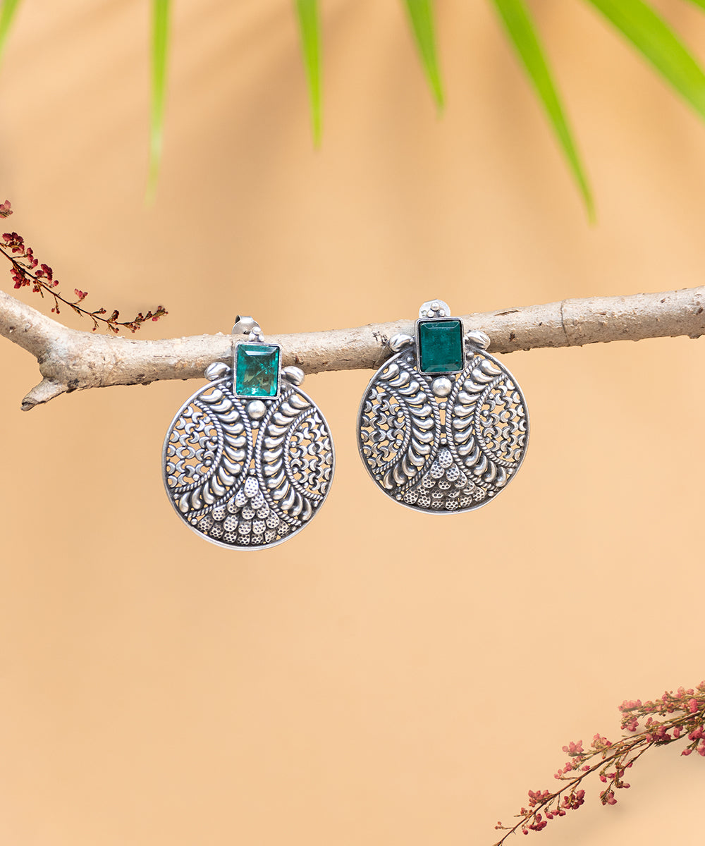 Mahia_Handcrafted_Oxidised_Pure_Silver_Earrings_With_Emeralds_WeaverStory_01