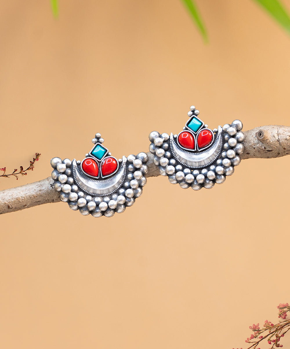 Ziwa_Handcrafted_Oxidised_Pure_Silver_Earrings_With_Turquoise_Stones_WeaverStory_02
