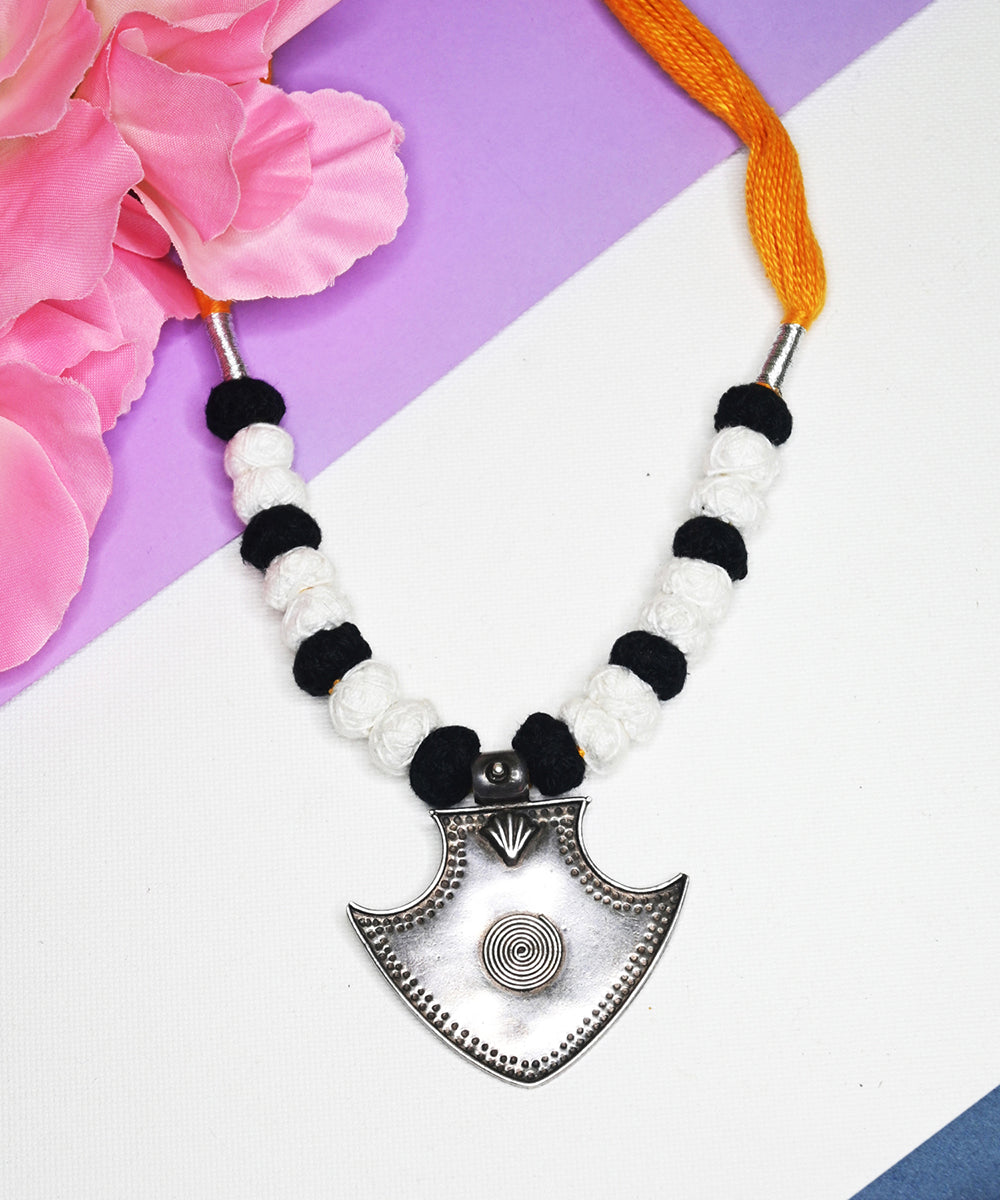 Saira_Handcrafted_Oxidised_Pure_Silver_Necklace_WeaverStory_01