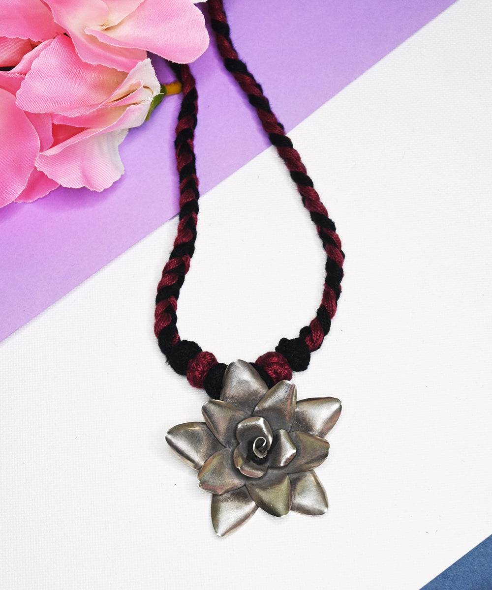 Shazia_Handcrafted_Oxidised_Pure_Silver_Necklace_WeaverStory_01