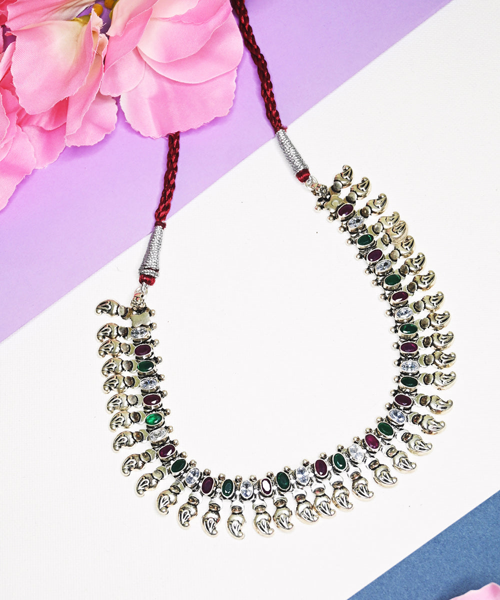Fizza_Handcrafted_Oxidised_Pure_Silver_Necklace_With_Green_Onyx_And_Ruby_WeaverStory_01