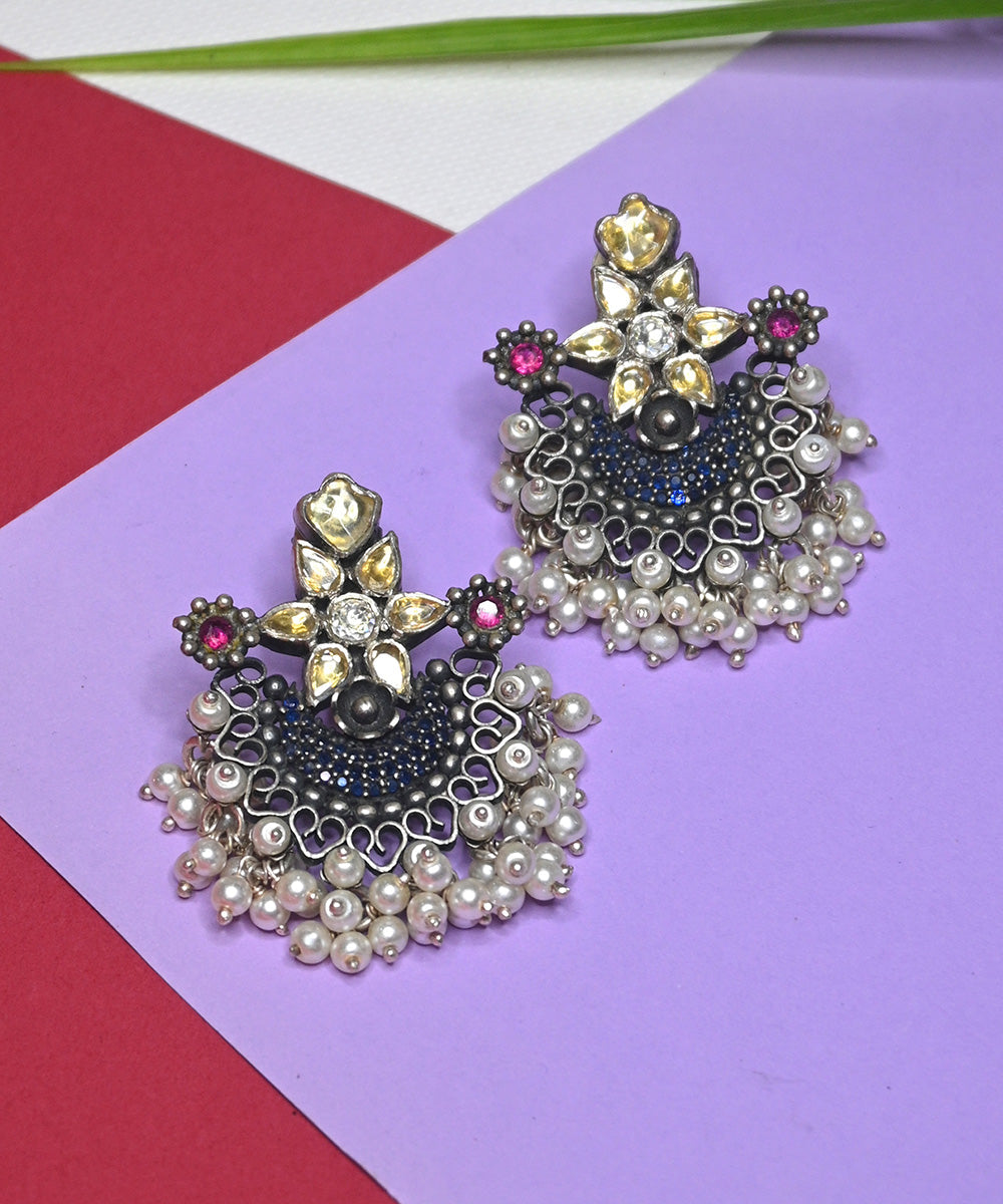 Zoya_Handcrafted_Oxidised_Pure_Silver_Earrings_With_Kundan_And_Pearls_WeaverStory_02