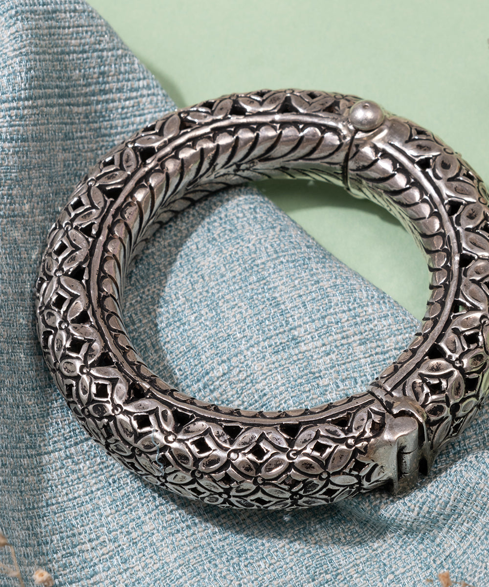 Asem Handcrafted Oxidised Pure Silver Bangle