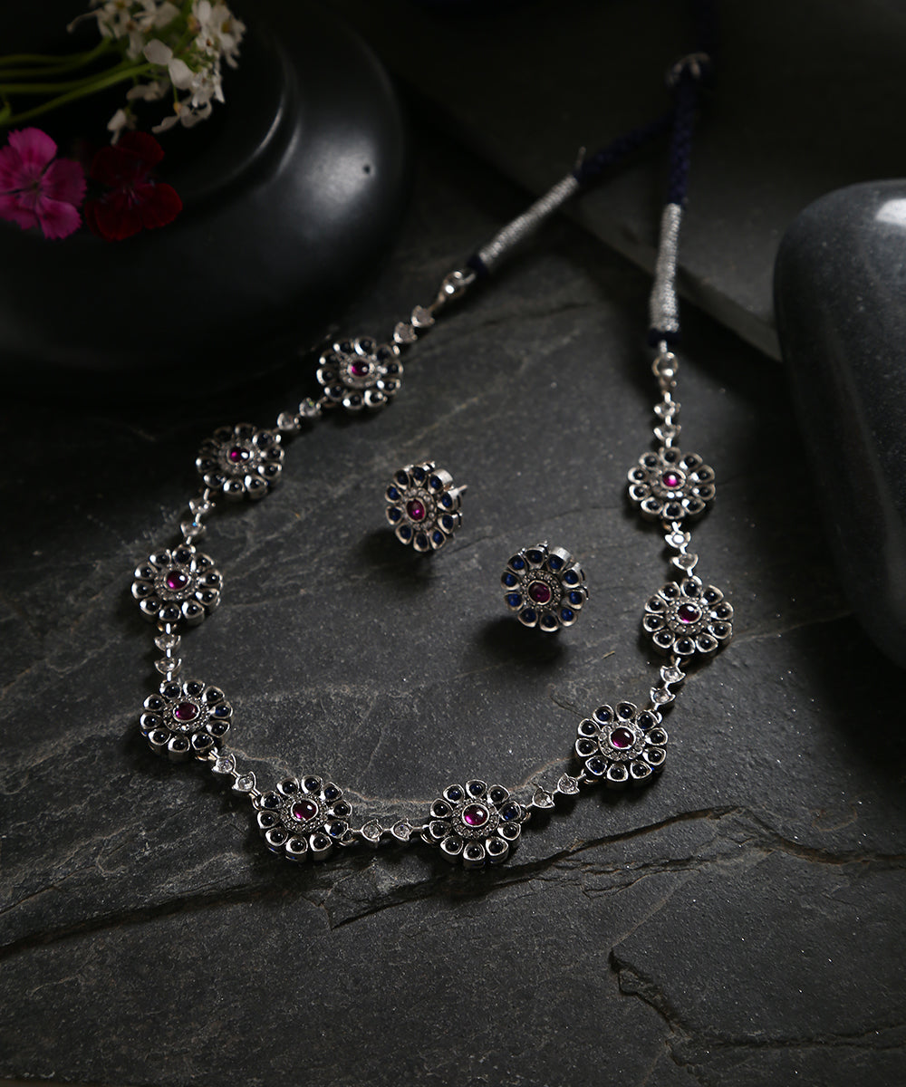 Elina_Handcrafted_Blue_Oxidised_Pure_Silver_Necklace_Set_WeaverStory_01