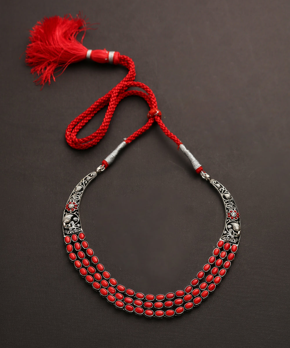 Bhaumi_Handcrafted_Bold_Red_Oxidised_Pure_Silver_Teen_Ladi_Necklace_WeaverStory_02