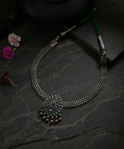 Lohith_Handcrafted_Green_Oxidised_Pure_Silver_Necklace_With_Pendant_WeaverStory_01