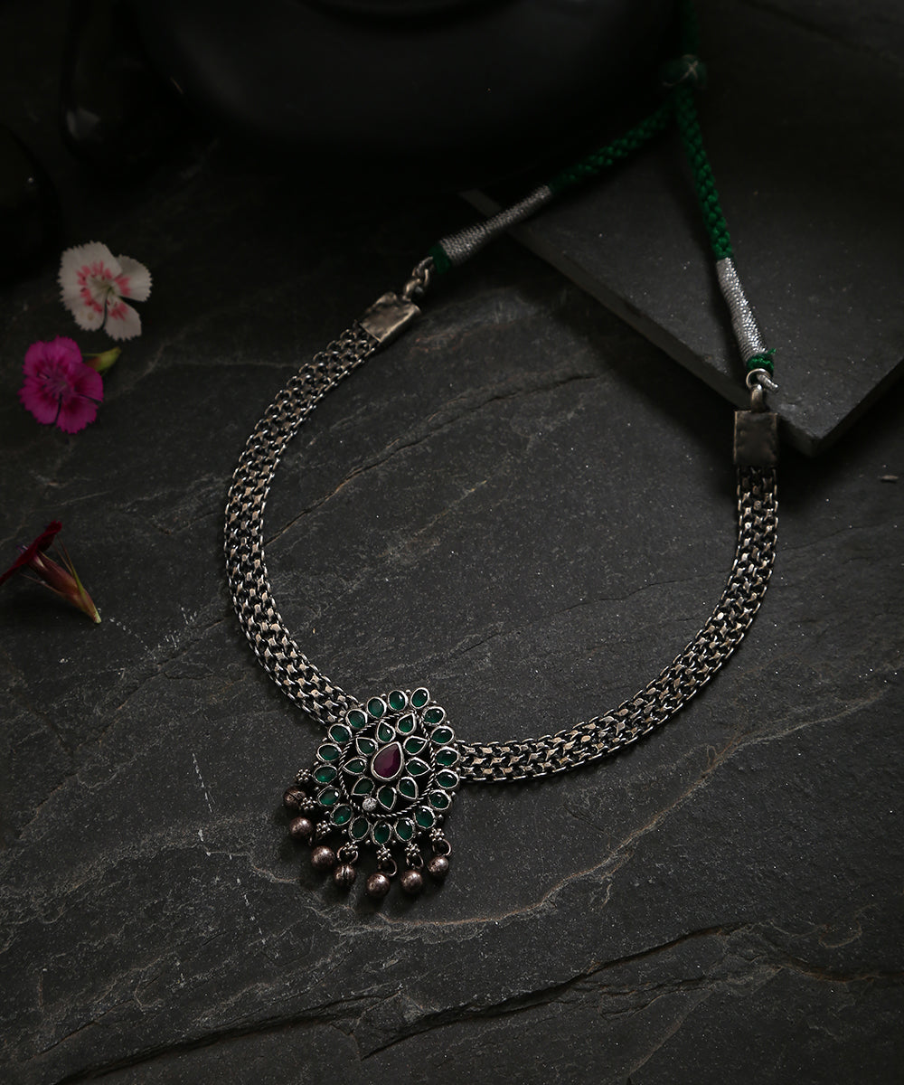 Lohith_Handcrafted_Green_Oxidised_Pure_Silver_Necklace_With_Pendant_WeaverStory_01