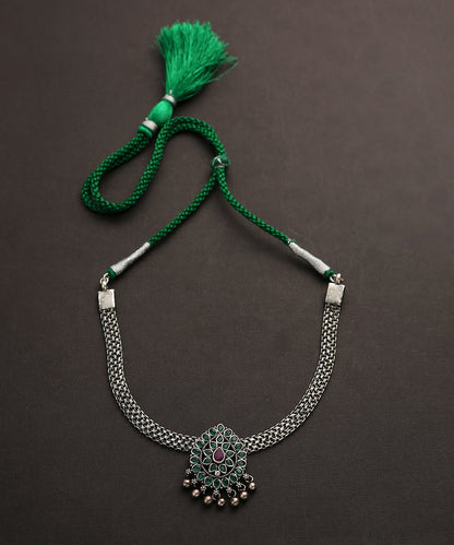 Lohith_Handcrafted_Green_Oxidised_Pure_Silver_Necklace_With_Pendant_WeaverStory_02