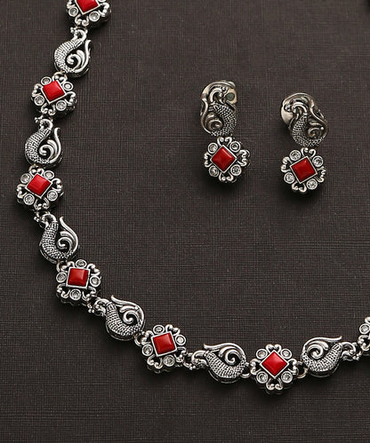 Nameen_Handcrafted_Red_Oxidised_Pure_Silver_Necklace_Set_WeaverStory_03