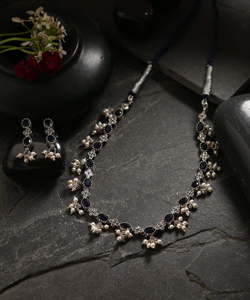 Aasiya_Handcrafted_Oxidised_Pure_Silver_Necklace_Set_With_Pearl_Tassels_WeaverStory_01
