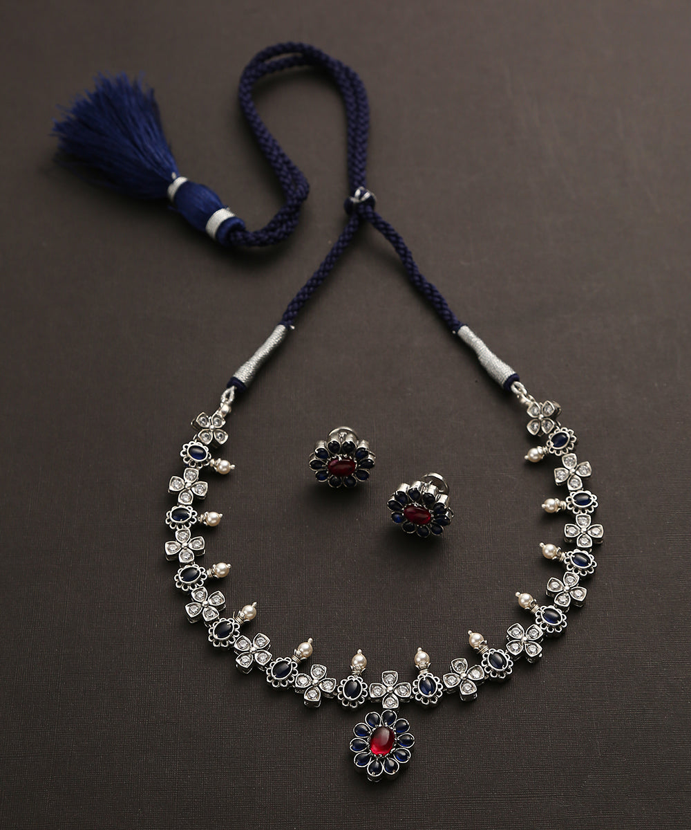 Chakrapaani_Handcrafted_Oxidised_Pure_Silver_Blue_Necklace_Set_WeaverStory_02